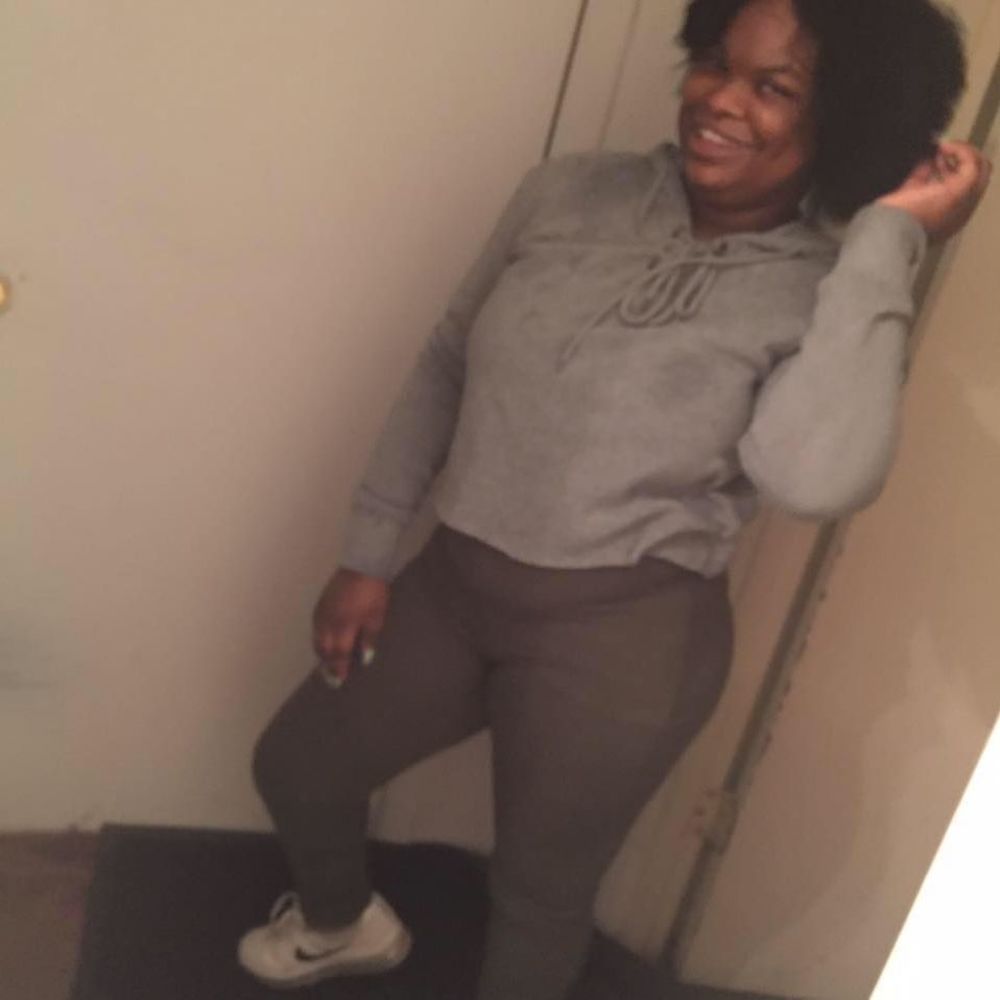 Meet your Posher, Yaya